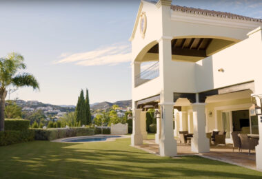 Villa Haveli - Traditional Villa with Sea Views in Fantastic Location