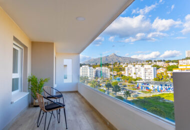 Key-ready 4-Bedroom Apartment in Albatros XV, Nueva Andalucia – Stunning Views