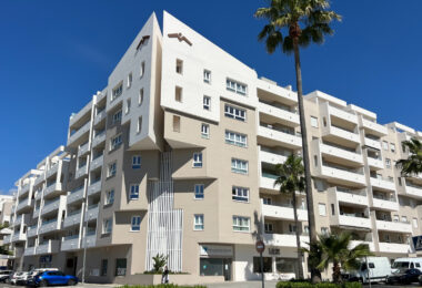 Key-ready 4-Bedroom Apartment in Albatros XV, Nueva Andalucia – Stunning Views