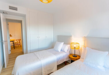 Key-ready 4-Bedroom Apartment in Albatros XV, Nueva Andalucia – Stunning Views