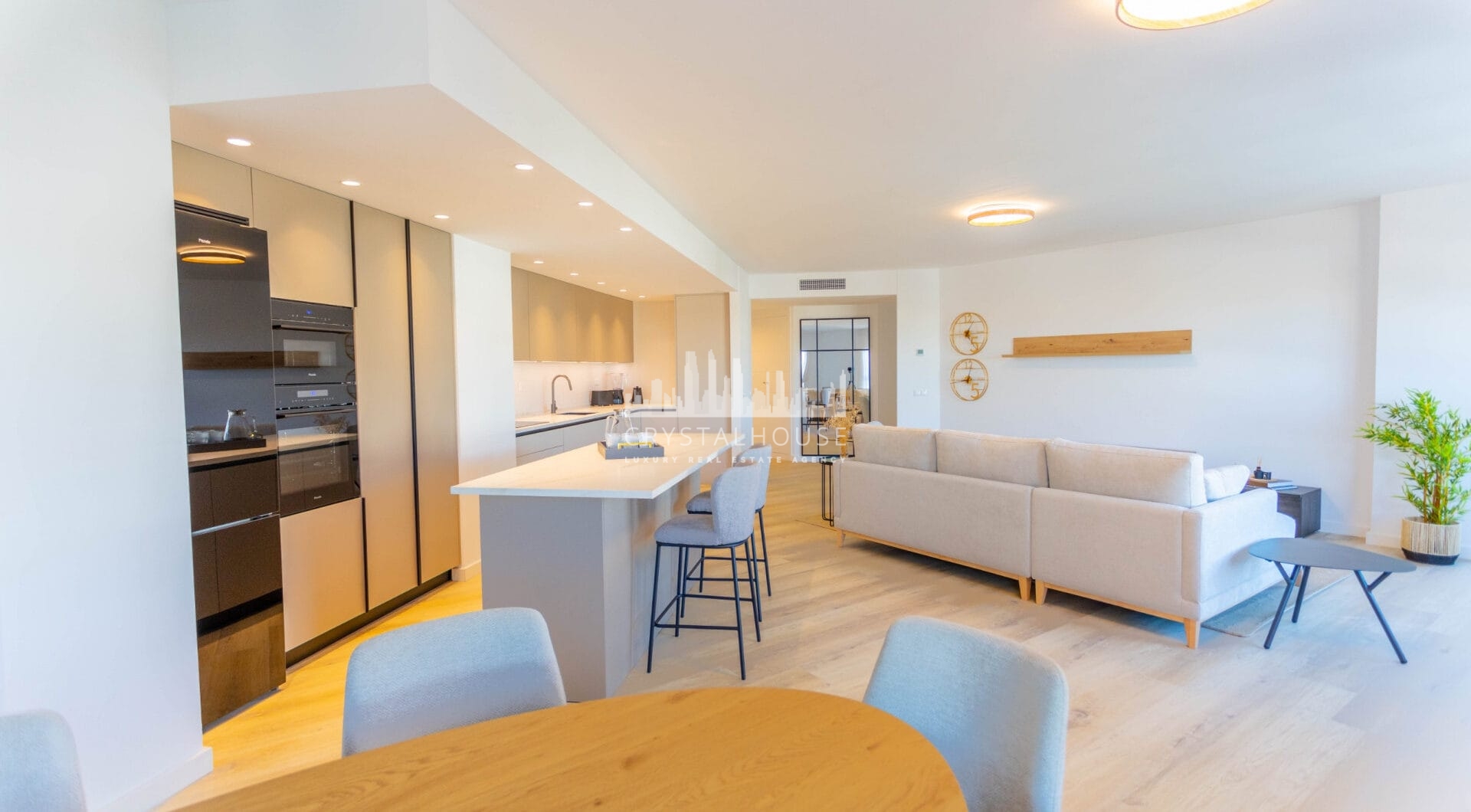Key-ready 4-Bedroom Apartment in Albatros XV, Nueva Andalucia – Stunning Views
