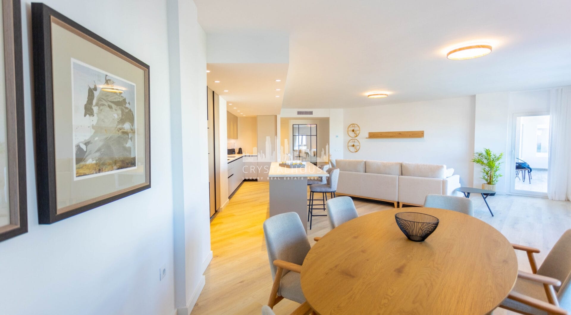 Key-ready 4-Bedroom Apartment in Albatros XV, Nueva Andalucia – Stunning Views