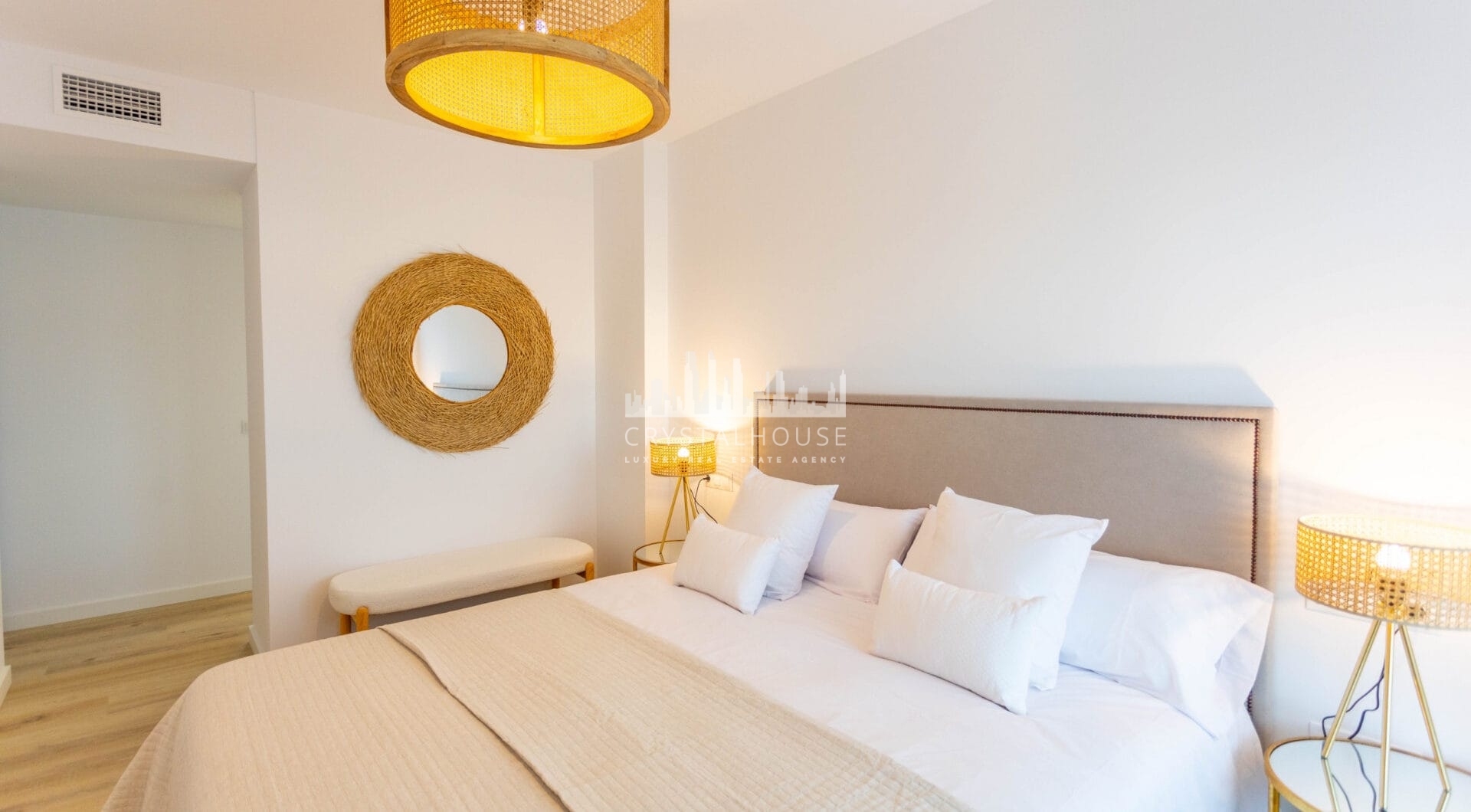 Key-ready 4-Bedroom Apartment in Albatros XV, Nueva Andalucia – Stunning Views