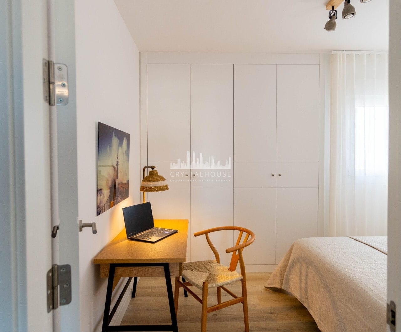 Key-ready 4-Bedroom Apartment in Albatros XV, Nueva Andalucia – Stunning Views