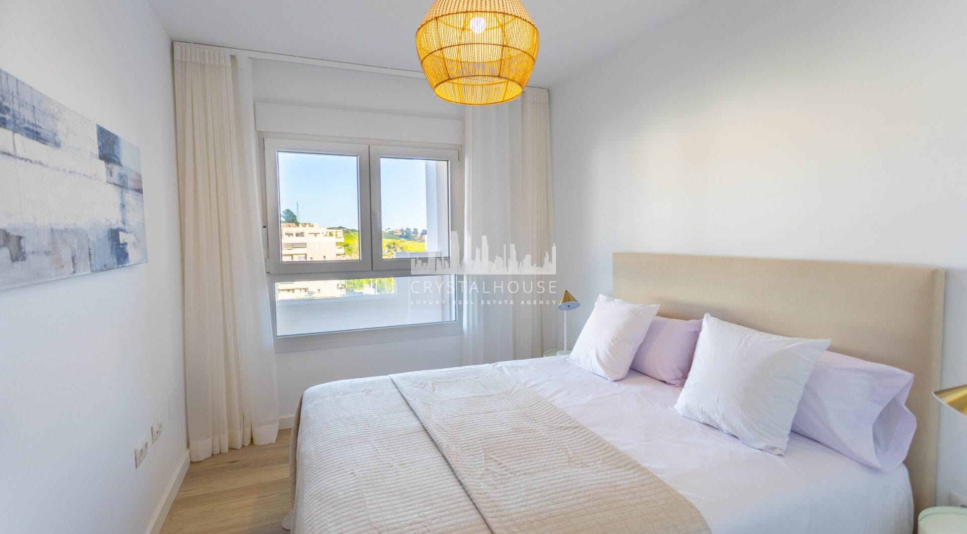 Key-ready 4-Bedroom Apartment in Albatros XV, Nueva Andalucia – Stunning Views