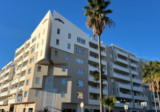 Key-ready 4-Bedroom Apartment in Albatros XV, Nueva Andalucia – Stunning Views