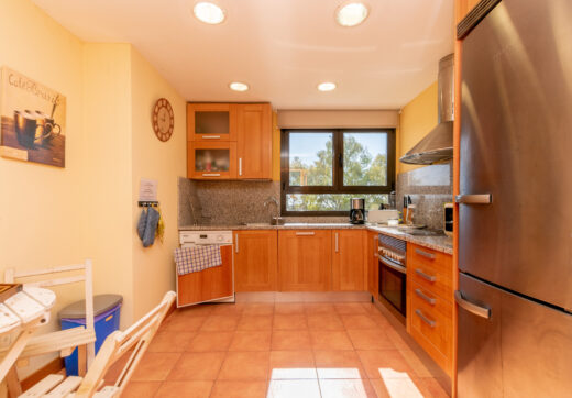 Apartment, terrace, swimming pool, golf, 2 bedrooms, Estepona, La Resina, Selwo.
