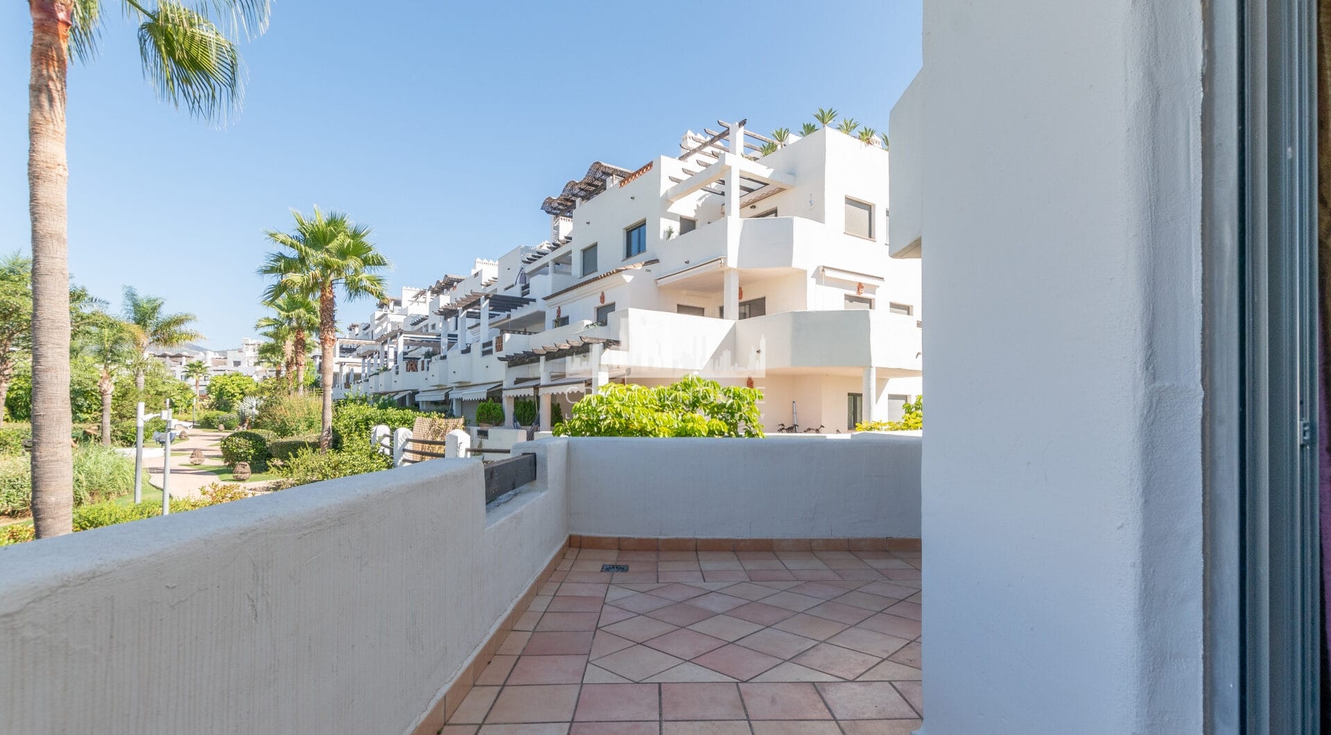 Apartment, terrace, swimming pool, golf, 2 bedrooms, Estepona, La Resina, Selwo.