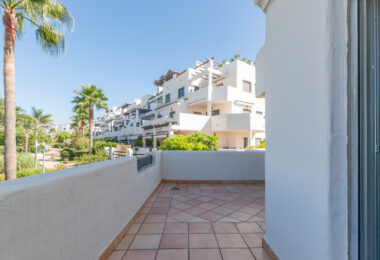 Apartment, terrace, swimming pool, golf, 2 bedrooms, Estepona, La Resina, Selwo.