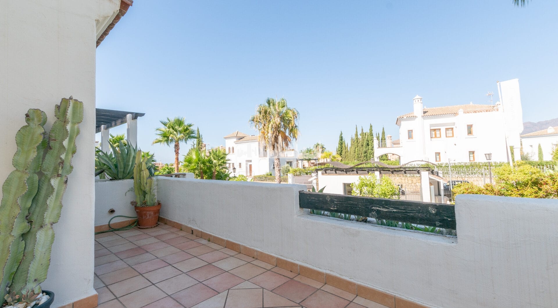 Apartment, terrace, swimming pool, golf, 2 bedrooms, Estepona, La Resina, Selwo.