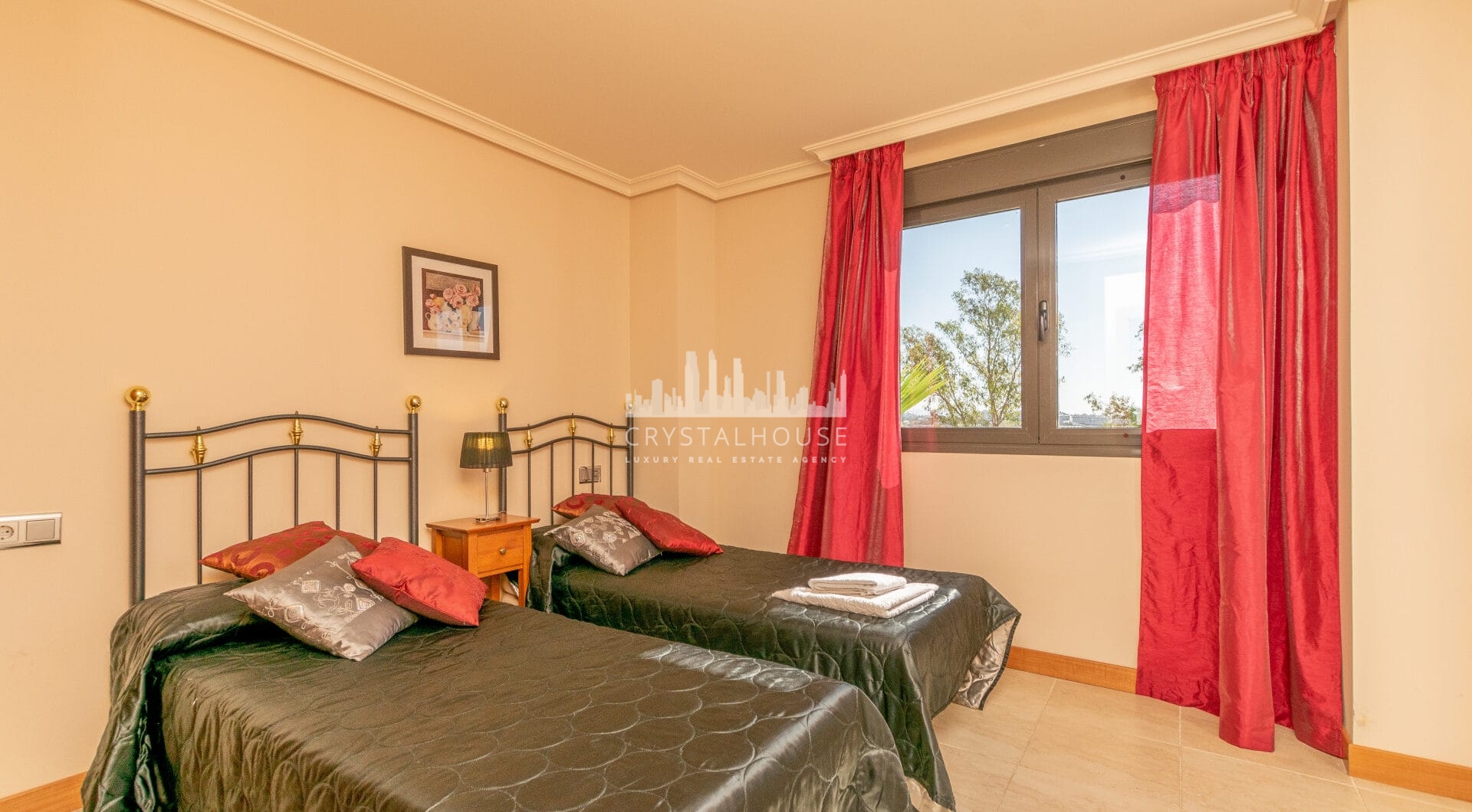 Apartment, terrace, swimming pool, golf, 2 bedrooms, Estepona, La Resina, Selwo.