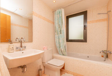 Apartment, terrace, swimming pool, golf, 2 bedrooms, Estepona, La Resina, Selwo.