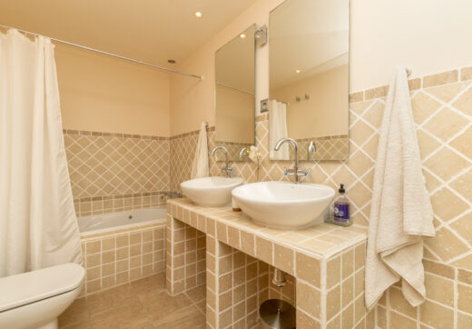 Apartment, terrace, swimming pool, golf, 2 bedrooms, Estepona, La Resina, Selwo.