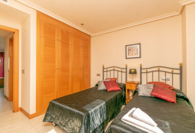 Apartment, terrace, swimming pool, golf, 2 bedrooms, Estepona, La Resina, Selwo.