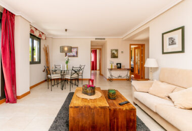Apartment, terrace, swimming pool, golf, 2 bedrooms, Estepona, La Resina, Selwo.