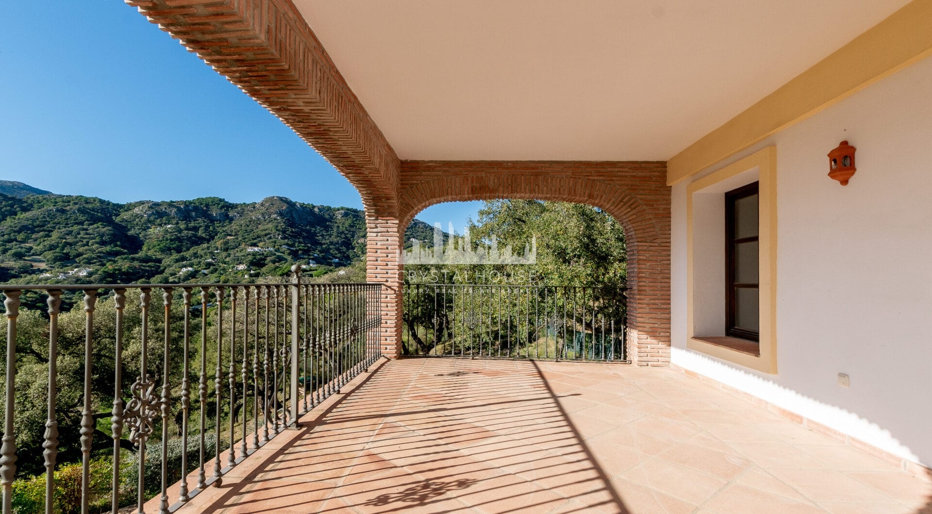 Fantastic, new built luxury country villa with beautiful views