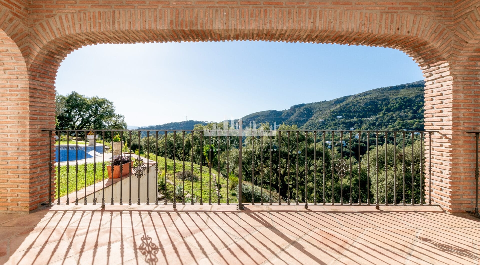 Fantastic, new built luxury country villa with beautiful views