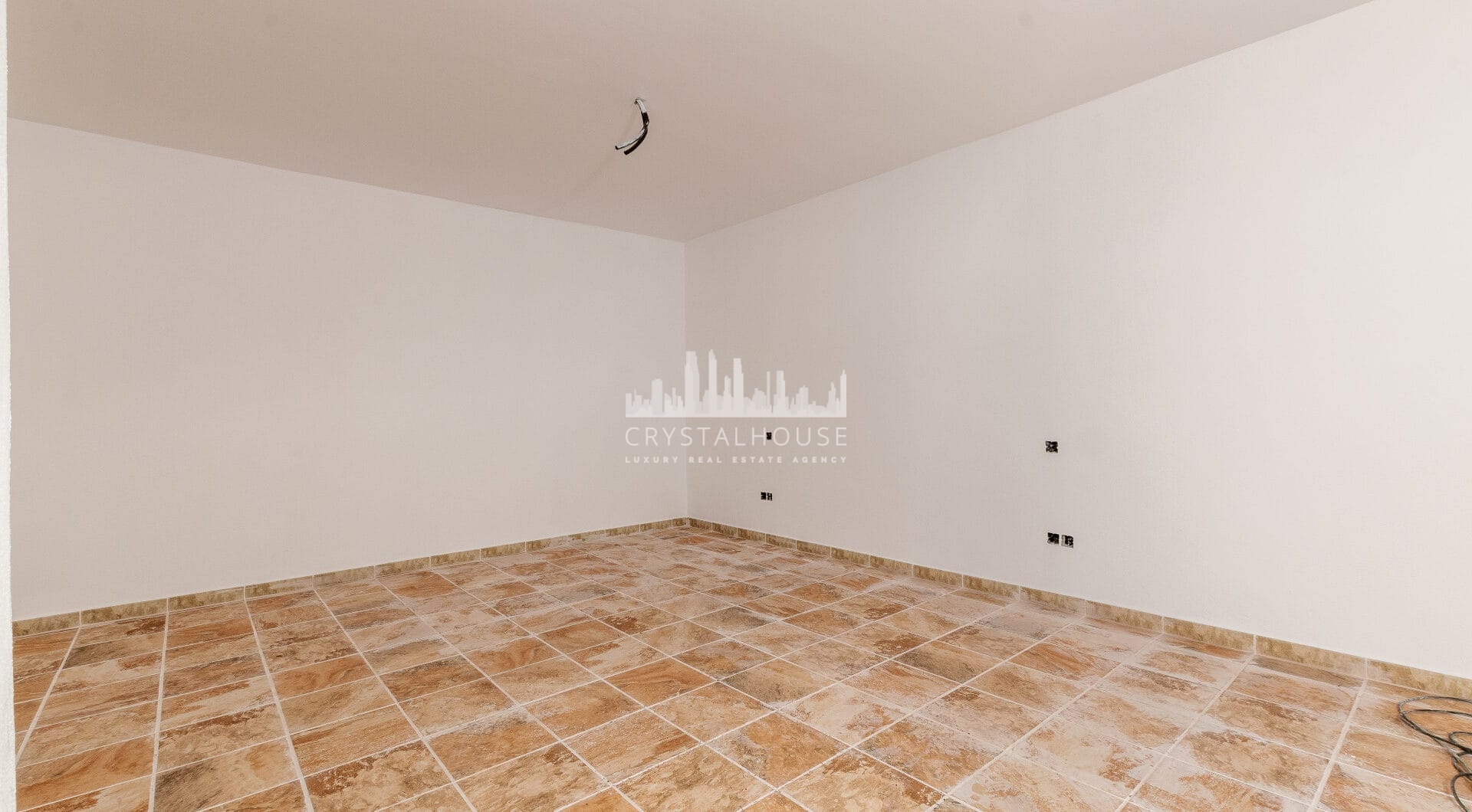 Fantastic, new built luxury country villa with beautiful views