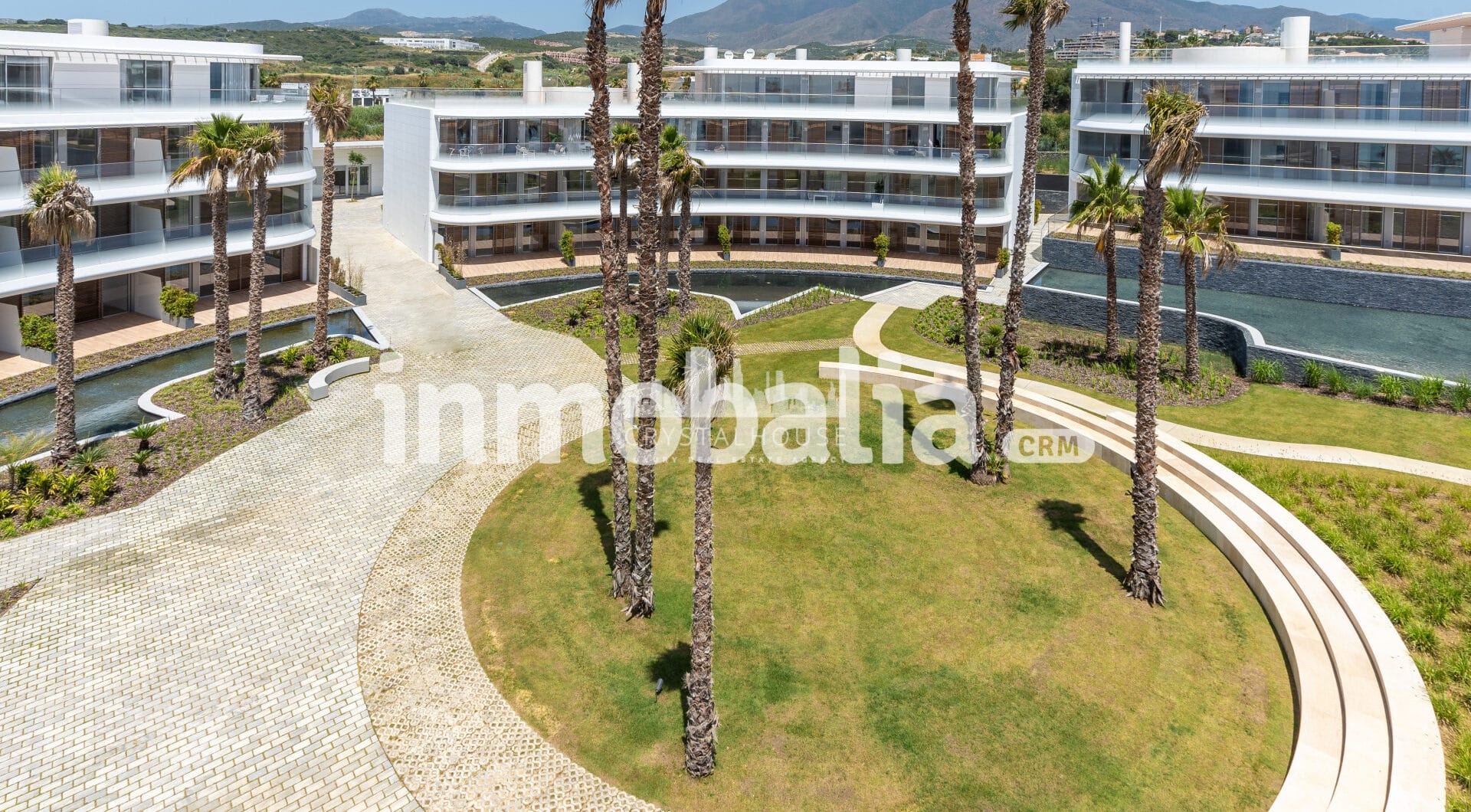 Luxurious beachfront apartment with private garden