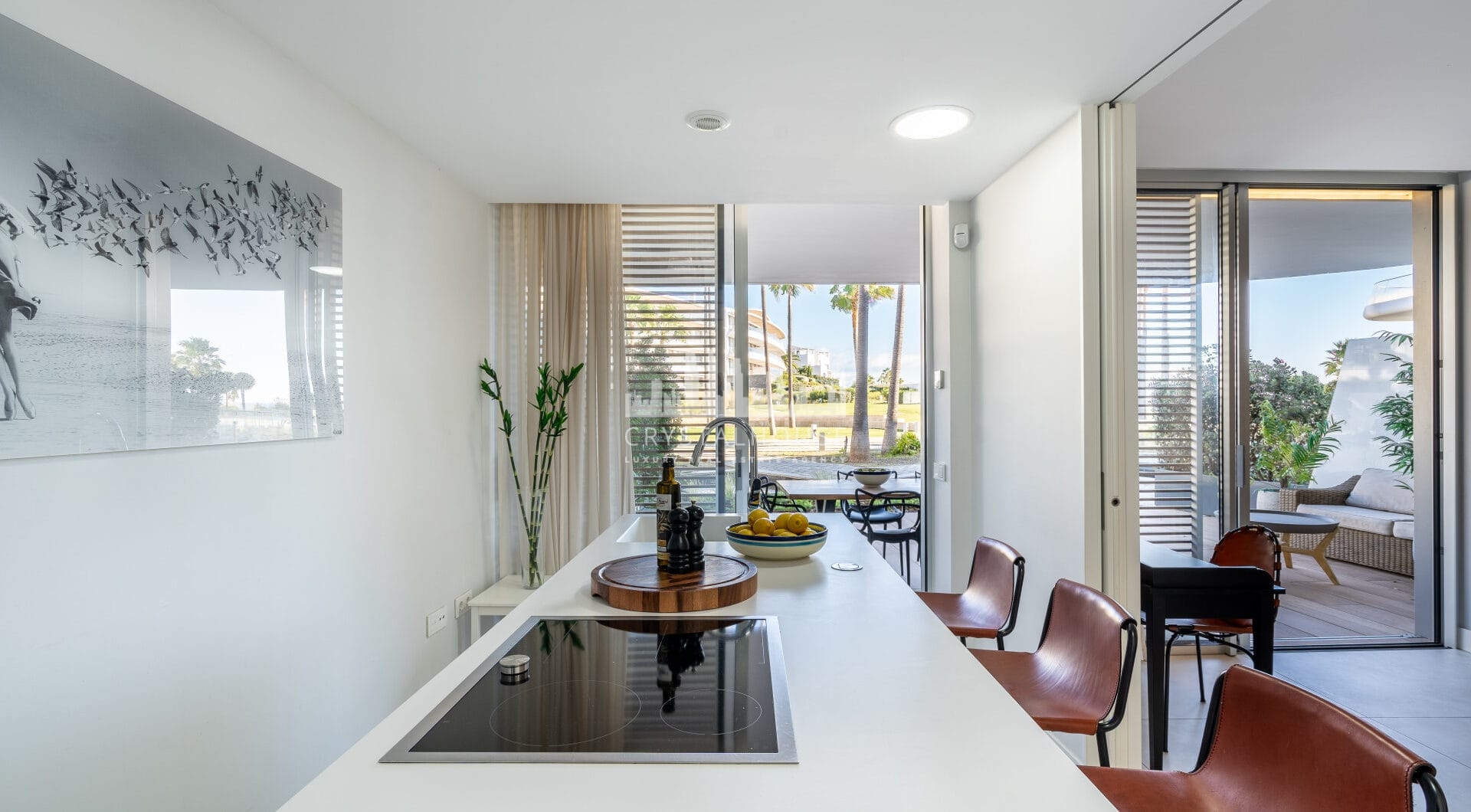 Luxurious beachfront apartment with private garden