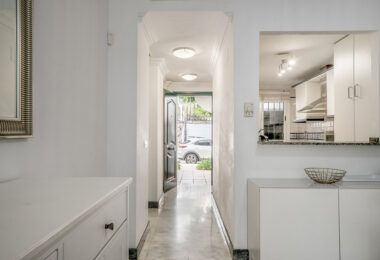 Ground floor apartment in Señorio de Gonzaga, Nueva Andalucía, Marbella
