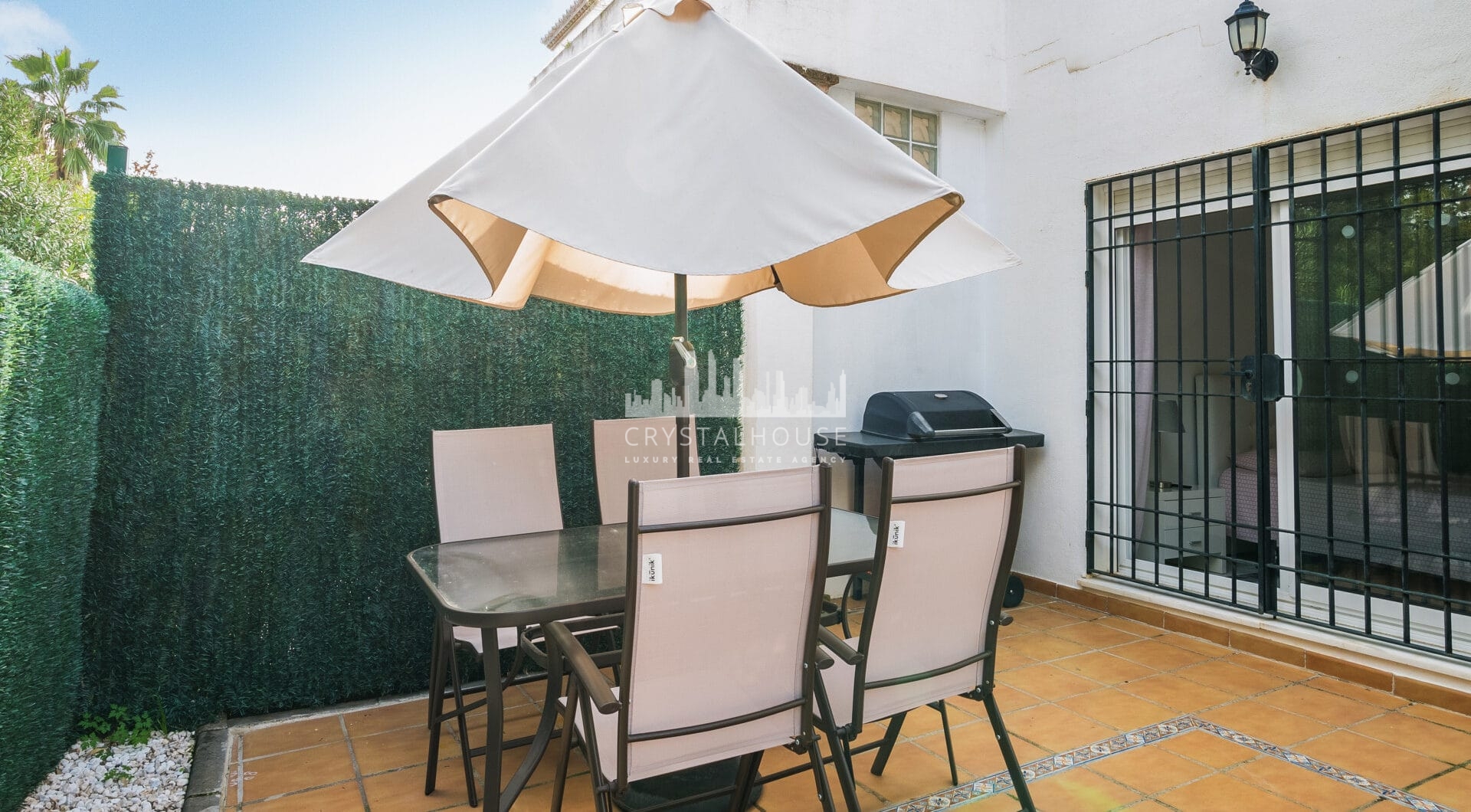 Ground floor apartment in Señorio de Gonzaga, Nueva Andalucía, Marbella