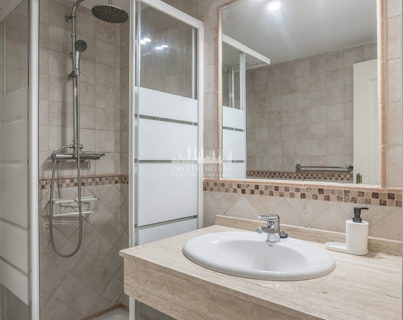 Ground floor apartment in Señorio de Gonzaga, Nueva Andalucía, Marbella