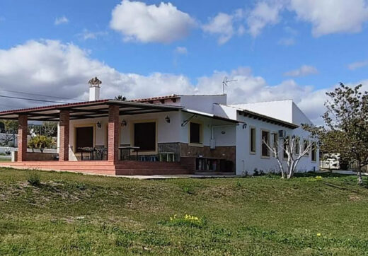 Beautiful, large country villa with beautiful sea views