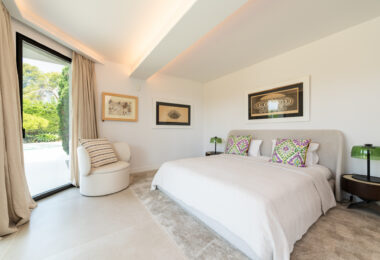 Stunning villa in Sierra Blanca, Marbella