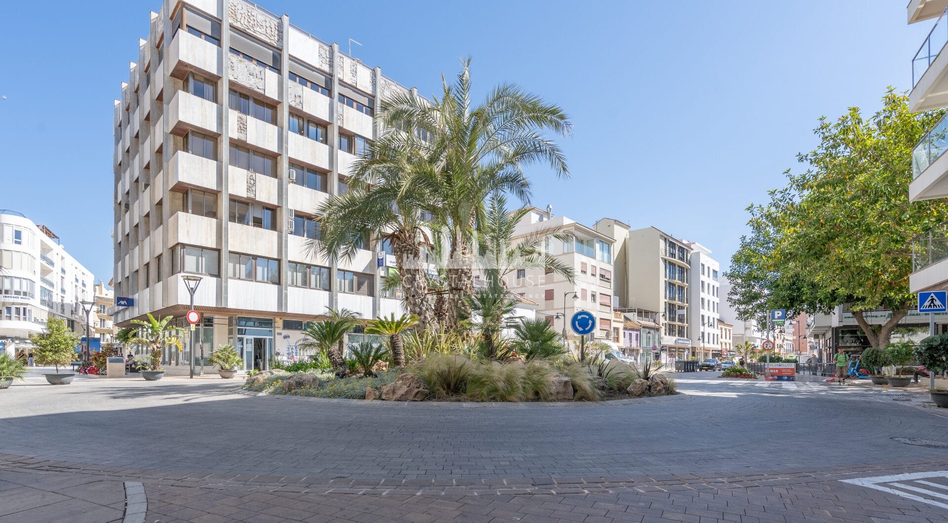 Estepona, penthouse, first line, beachfront, sea views, 4 bedroom, luxury