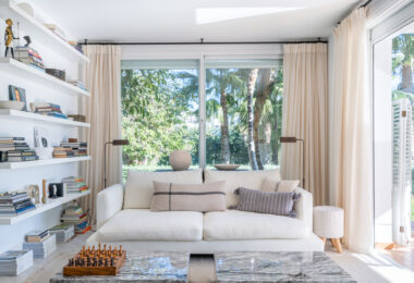 Beautiful new renovated apartment with a large garden in Alcazaba Lagoon