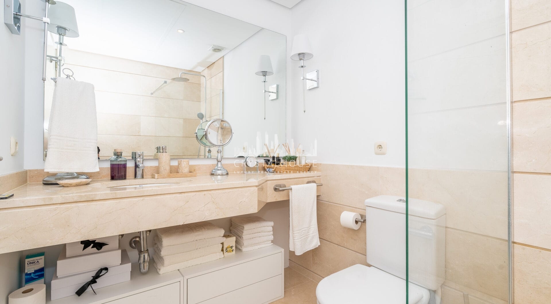 Beautiful new renovated apartment with a large garden in Alcazaba Lagoon