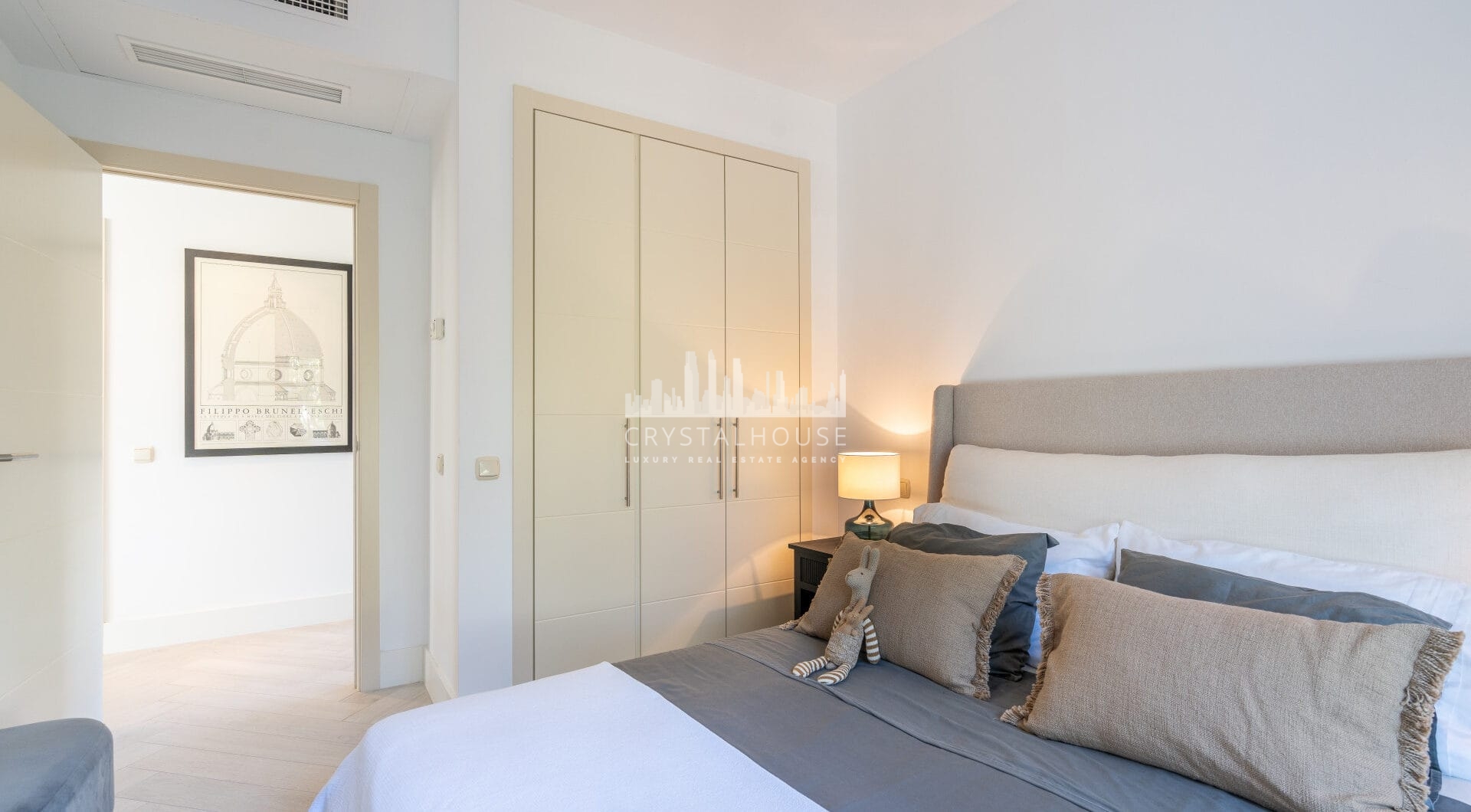 Beautiful new renovated apartment with a large garden in Alcazaba Lagoon