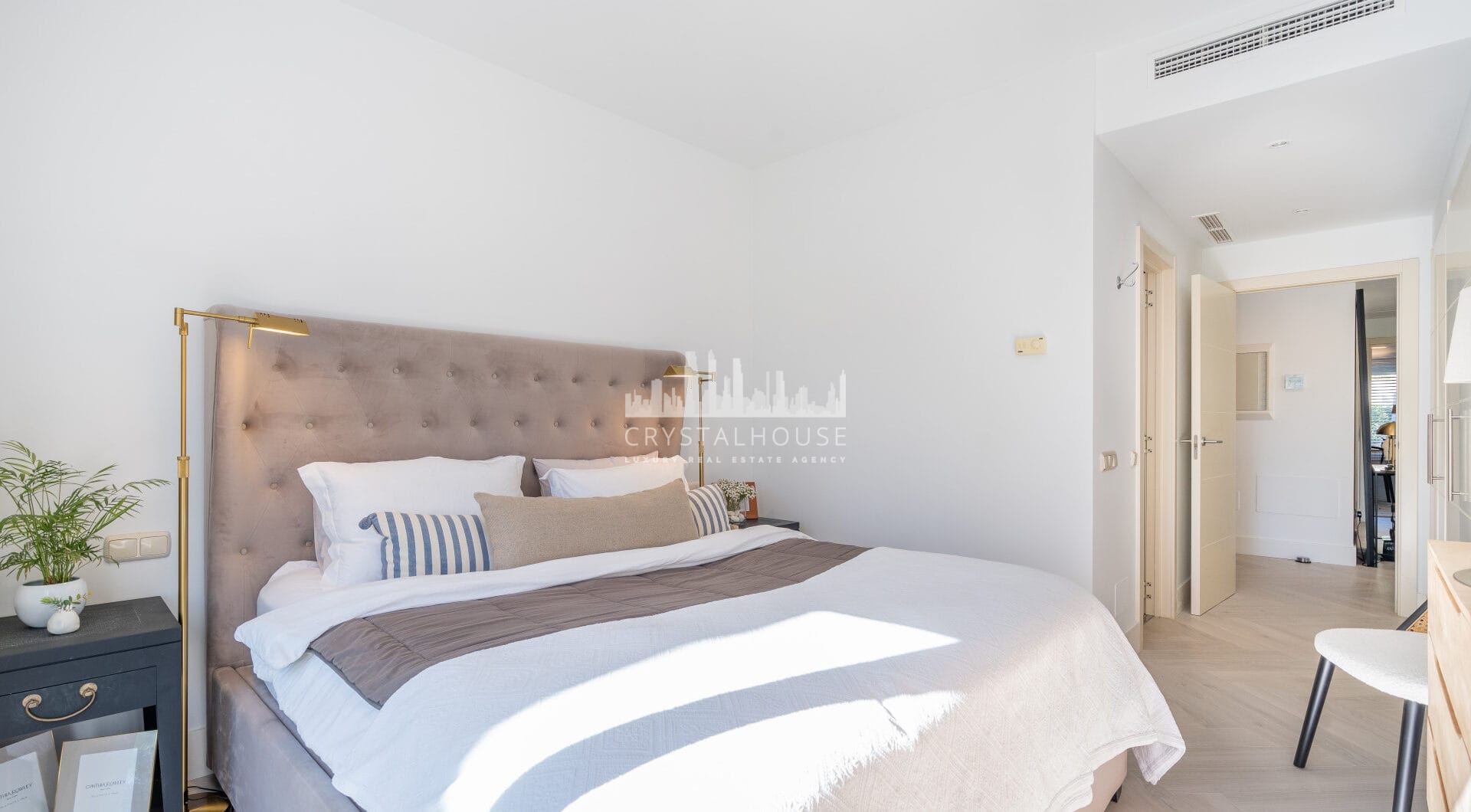Beautiful new renovated apartment with a large garden in Alcazaba Lagoon