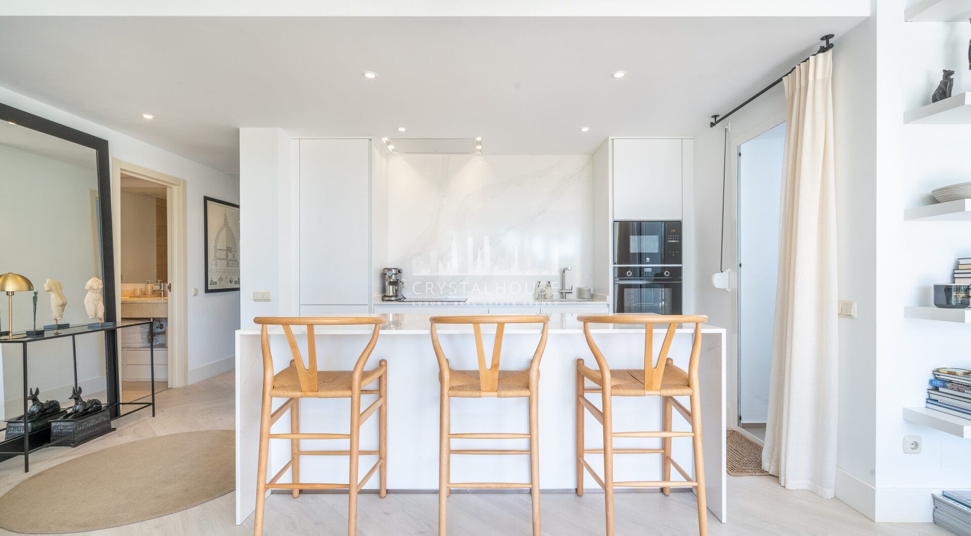 Beautiful new renovated apartment with a large garden in Alcazaba Lagoon