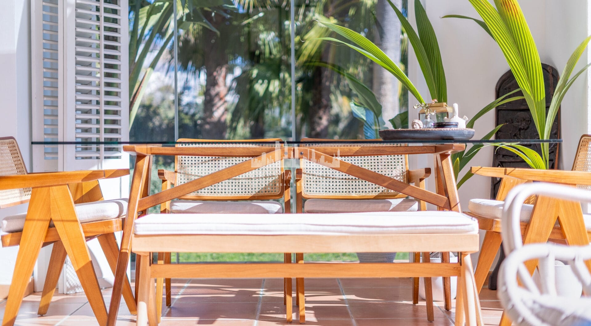 Beautiful new renovated apartment with a large garden in Alcazaba Lagoon