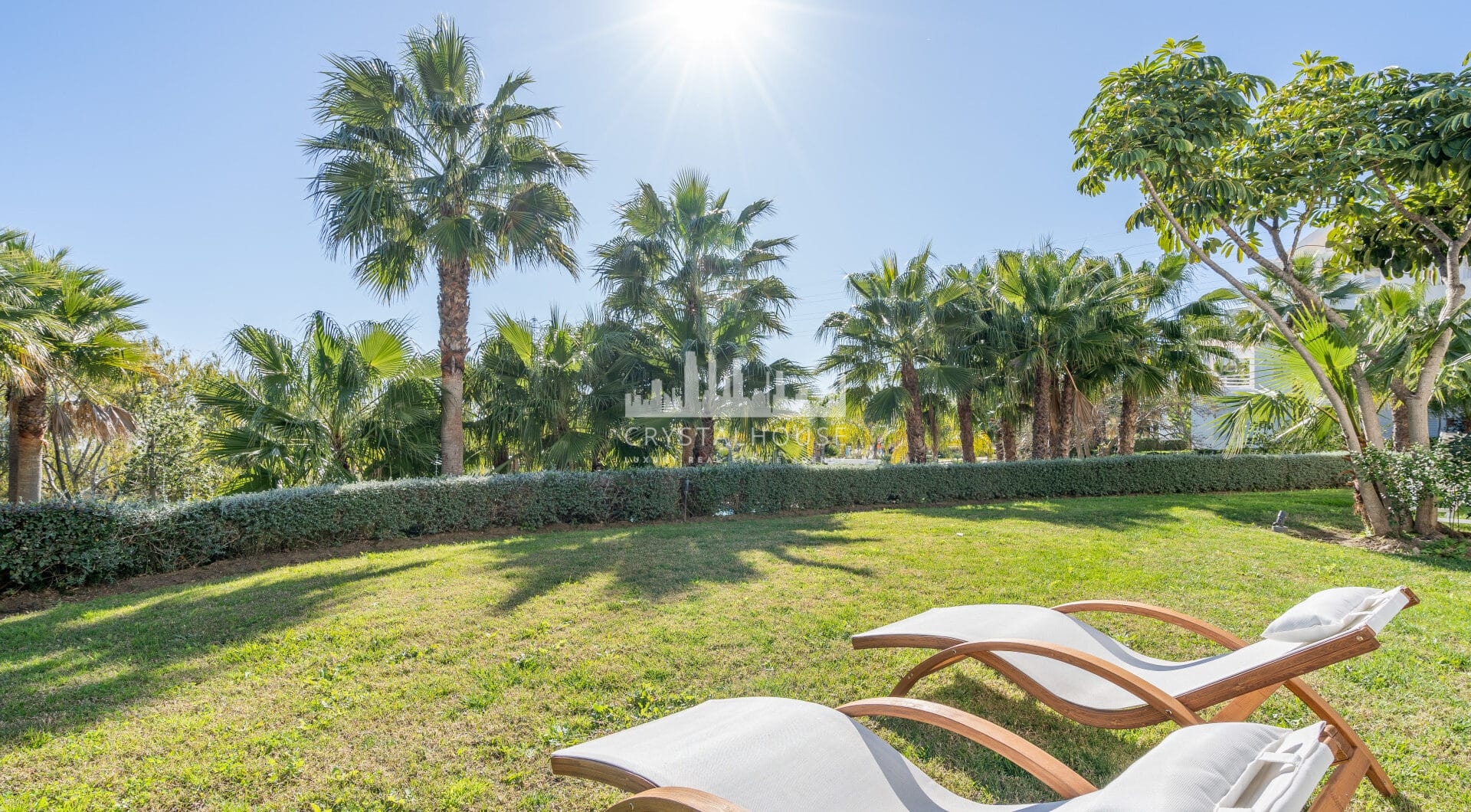 Beautiful new renovated apartment with a large garden in Alcazaba Lagoon