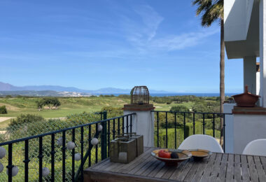 Frontline golf ground-floor apartment with stunning views in La Alcaidesa, near Sotogrande, Cadiz