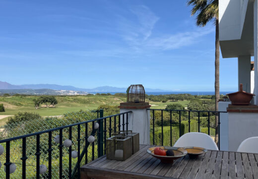 Frontline golf ground-floor apartment with stunning views in La Alcaidesa, near Sotogrande, Cadiz