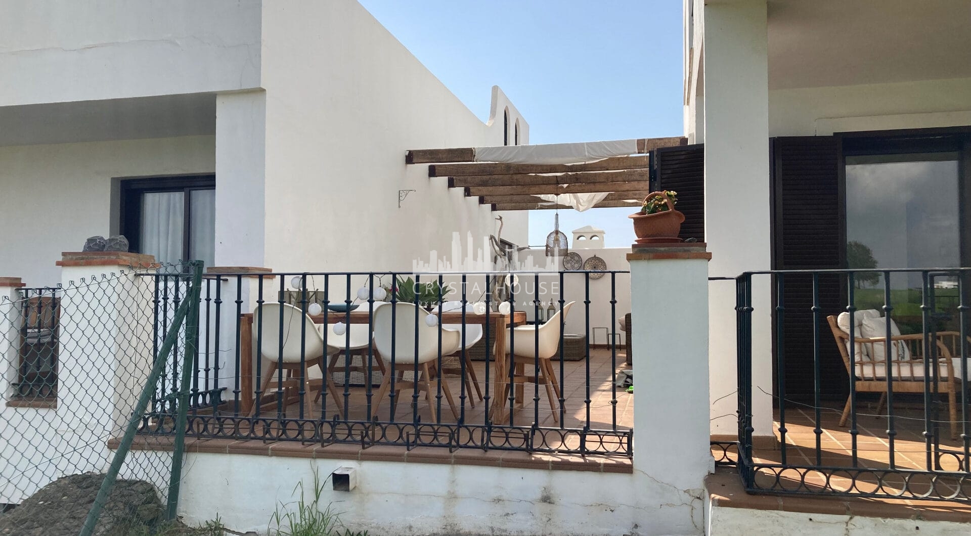 Frontline golf ground-floor apartment with stunning views in La Alcaidesa, near Sotogrande, Cadiz