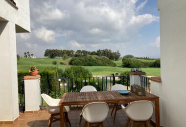 Frontline golf ground-floor apartment with stunning views in La Alcaidesa, near Sotogrande, Cadiz