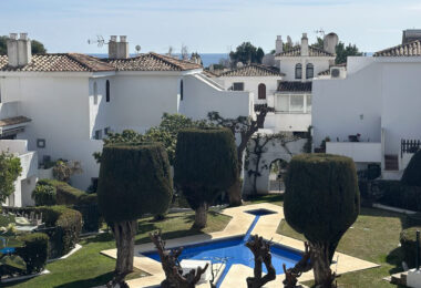 Beautiful Beachside Townhouse in Costalita/Estepona