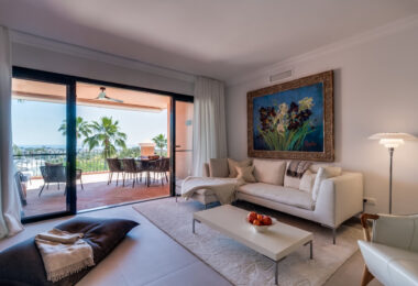 Luxury 3-Bedroom Apartment with Stunning Mediterranean Views