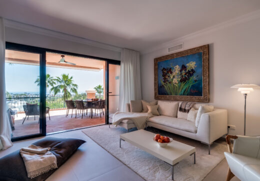 Luxury 3-Bedroom Apartment with Stunning Mediterranean Views