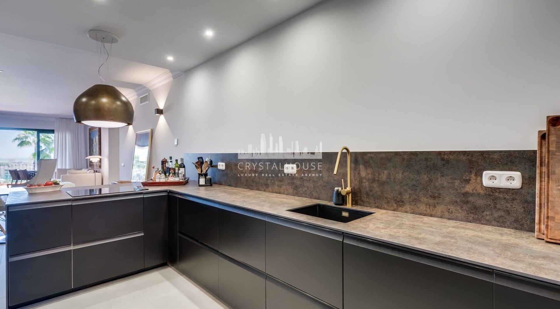 Luxury 3-Bedroom Apartment with Stunning Mediterranean Views