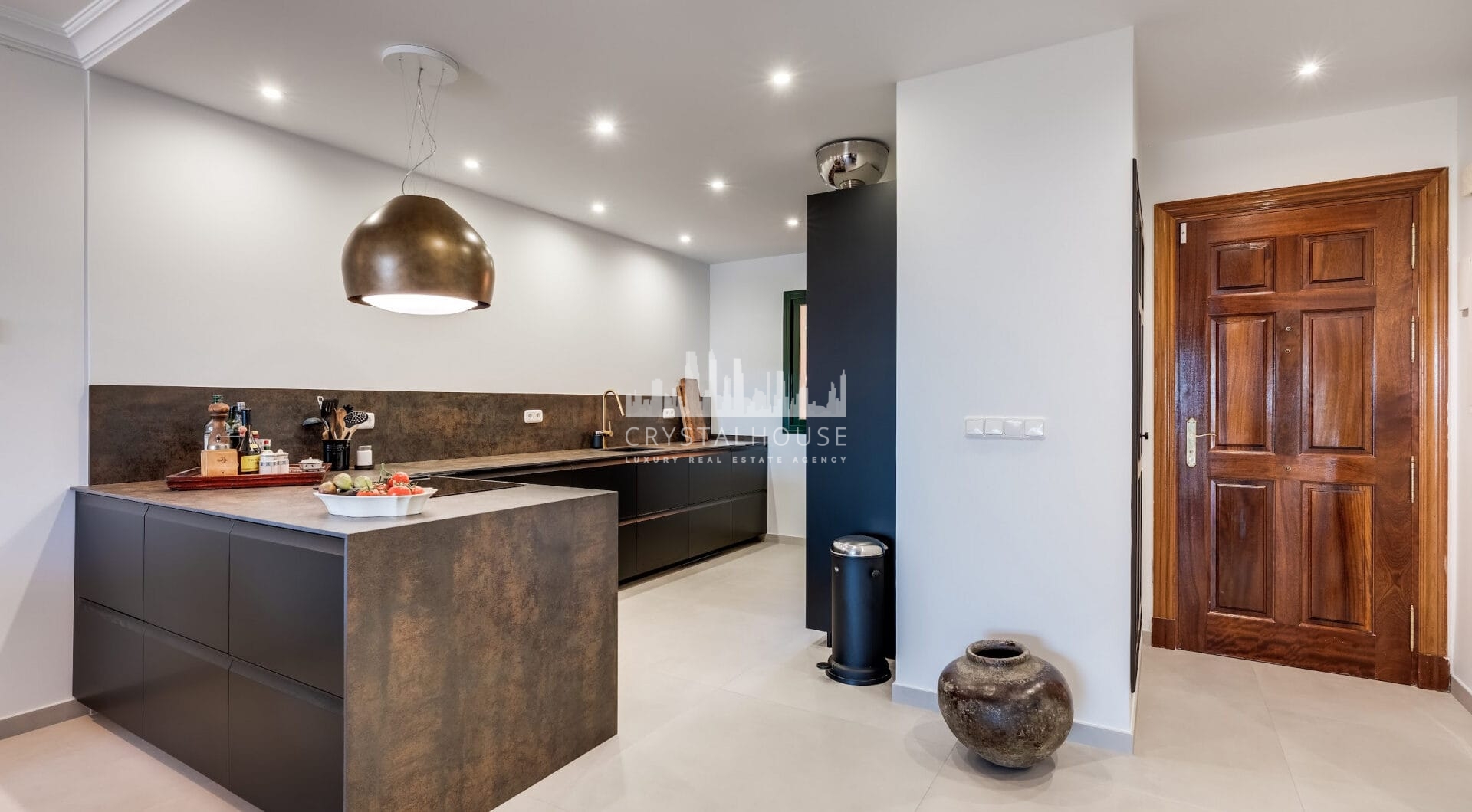 Luxury 3-Bedroom Apartment with Stunning Mediterranean Views