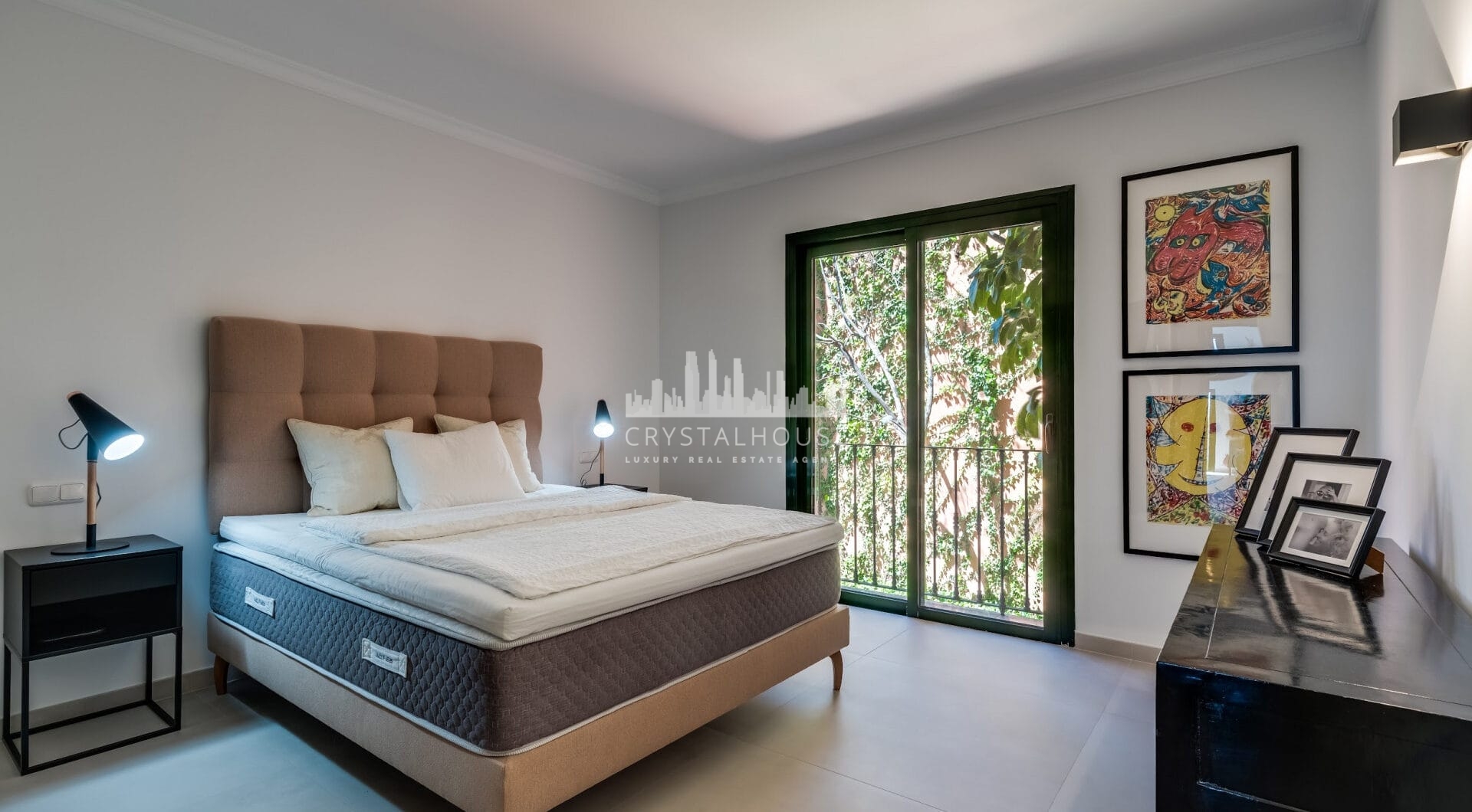 Luxury 3-Bedroom Apartment with Stunning Mediterranean Views