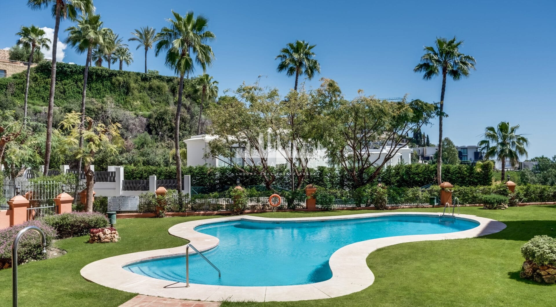 Luxury 3-Bedroom Apartment with Stunning Mediterranean Views