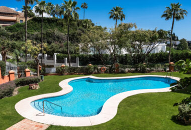 Luxury 3-Bedroom Apartment with Stunning Mediterranean Views