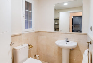 Spacious Townhouse in Oasis de Nagüeles with 4 Bedrooms and Garage – Potential for 5th Bedroom